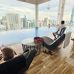 The Colony Suites Klcc Sky Pools